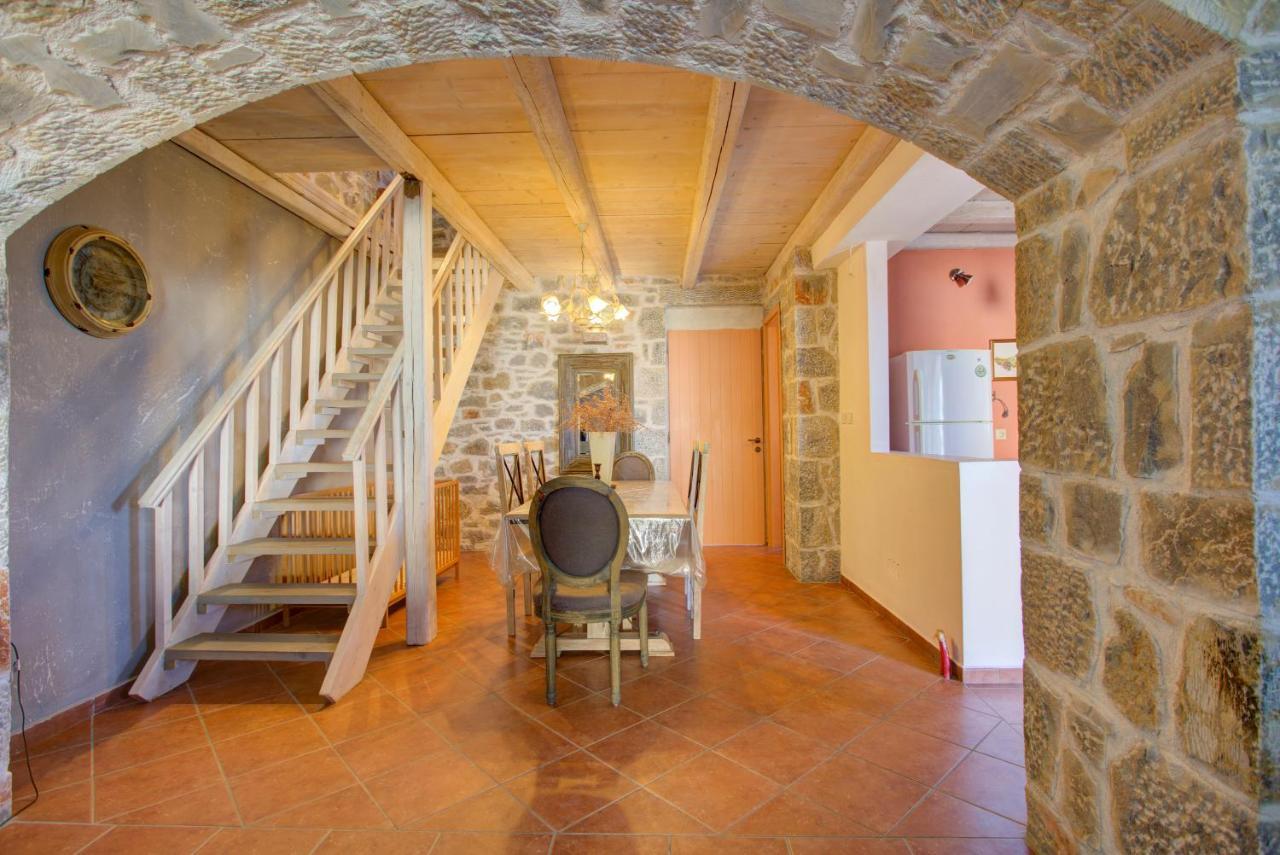 Mani Stone Towers Hotel Kotronion  Екстериор снимка